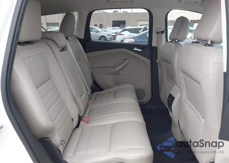 2018 Ford Escape Sel z USA, uszkodzony, nr VIN 1FMCU9HD8JUB44625